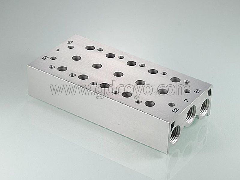 SY系列和VF系列汇流板