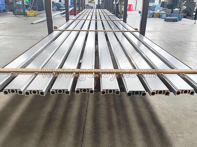 汇流板铝型材